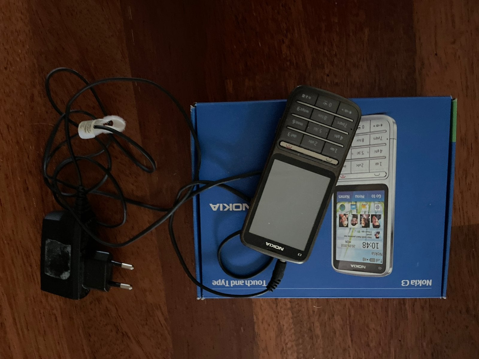 Nokia C3-00 met lader en doos, Zwart, Ophalen of Verzenden, Minder dan 3 megapixel, Klassiek of Candybar