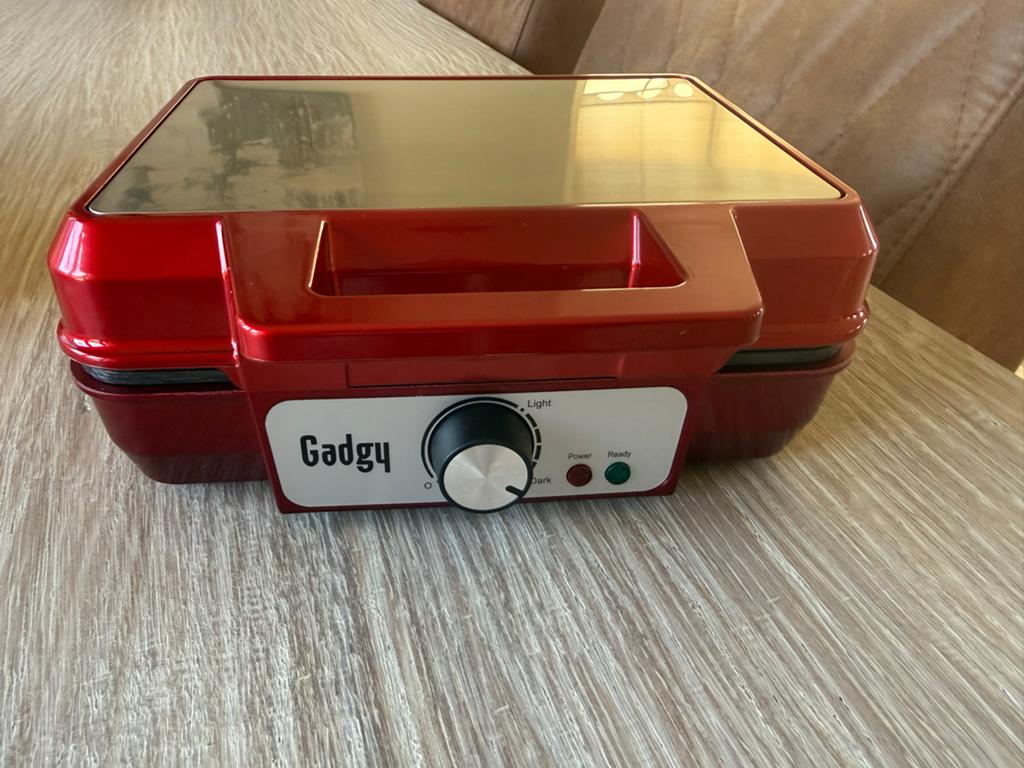 Gadgy Retro Wafelijzer - 1000W - Rood, Witgoed en Apparatuur, Wafelijzers, Ophalen of Verzenden, Nieuw