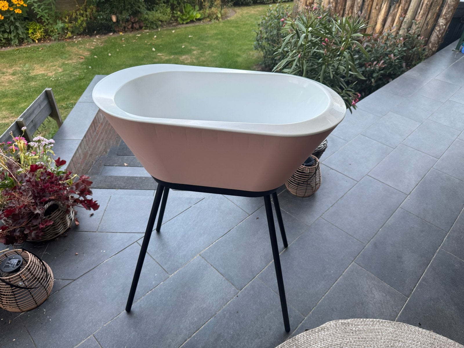 We-too babybadje met standaard, Kinderen en Baby's, Badjes en Verzorging, Gebruikt, Badje, Standaard, Ophalen