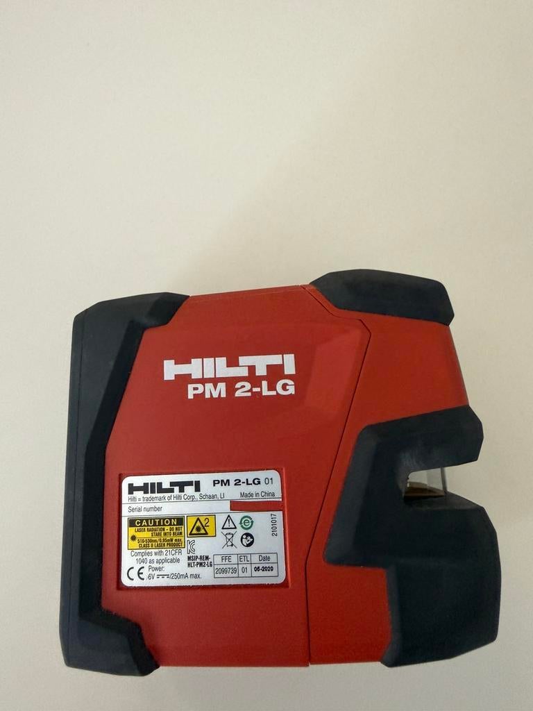 Hilti laser type PM2-LG met magneet houder !, Ophalen of Verzenden, Zo goed als nieuw