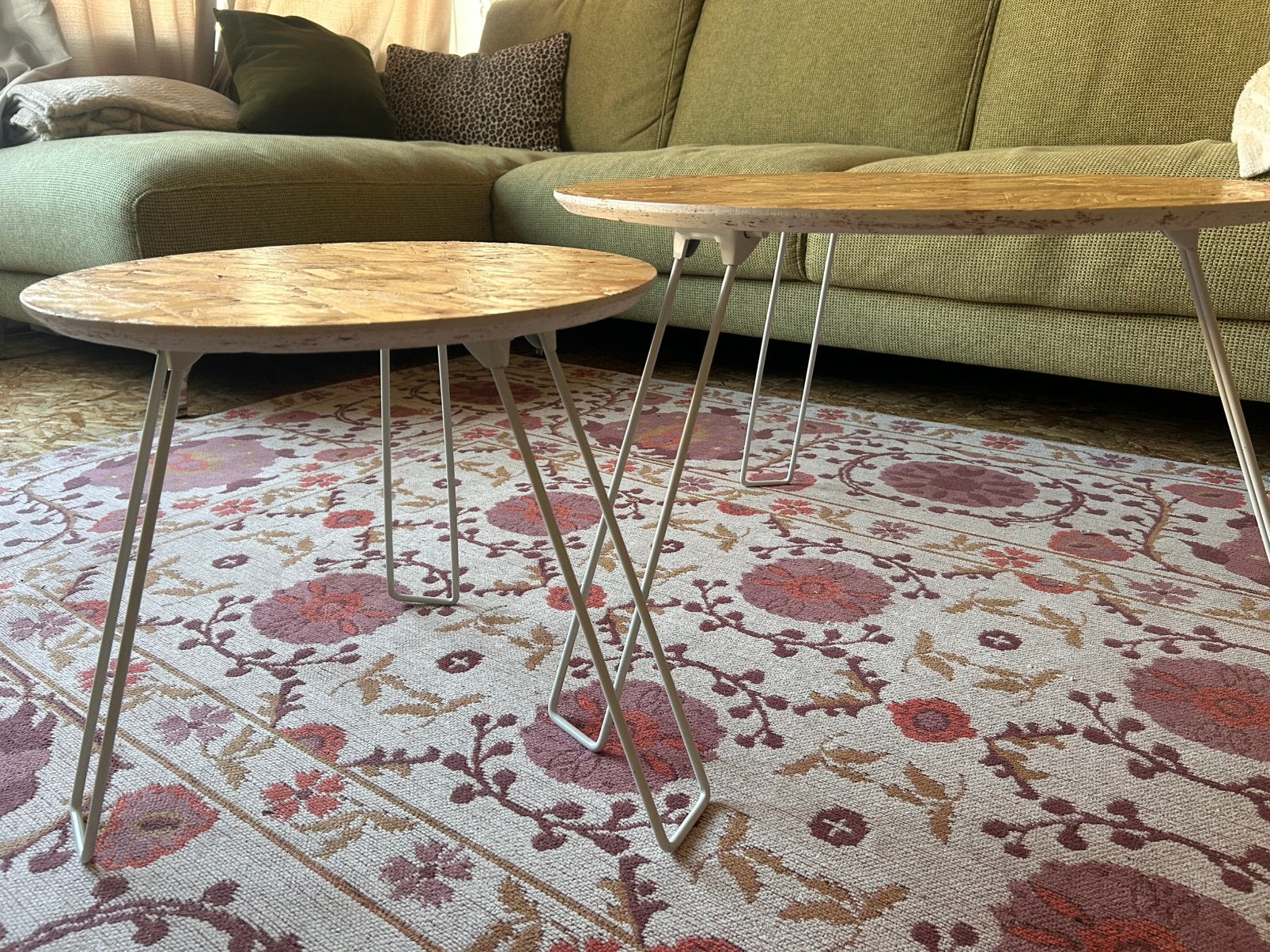 Set van 2 ronde salontafels/bijzettafels, industrieel OSB, Ophalen, Zo goed als nieuw, Rond, 50 tot 100 cm