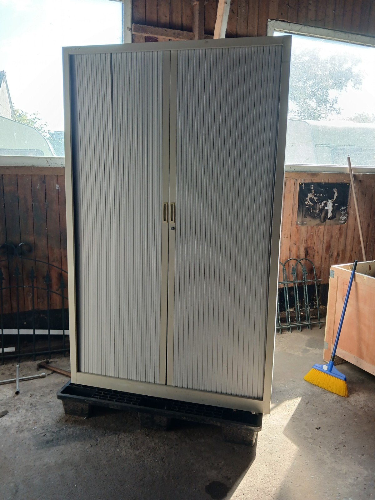 Metalen archiefkast met roldeuren, Ophalen, Modern kantoor, 50 tot 100 cm, Metaal