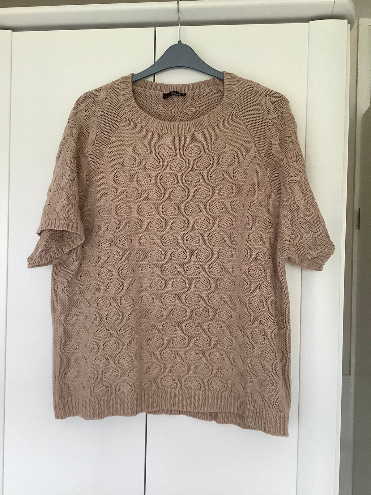 Leuke trui maat 44, Ophalen of Verzenden, Zo goed als nieuw, Beige, Trui of Vest