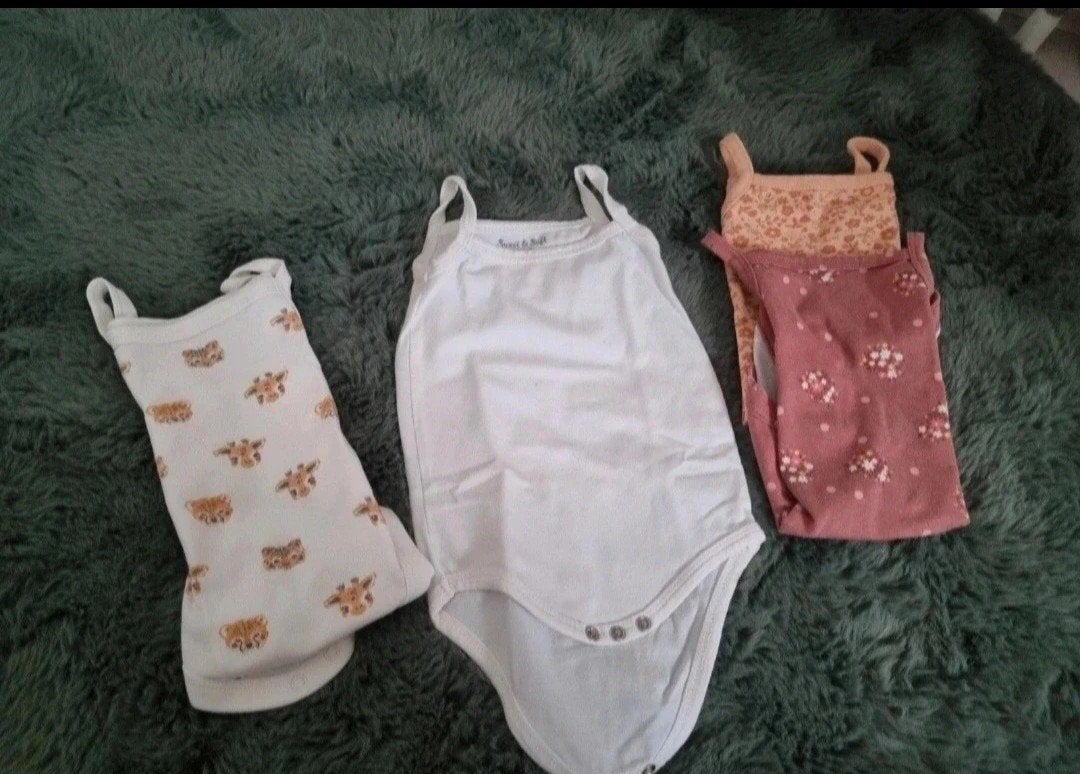 4x Romper C&A Zeeman 62/68 ZGAN, Ophalen of Verzenden, Zo goed als nieuw, Jongetje of Meisje