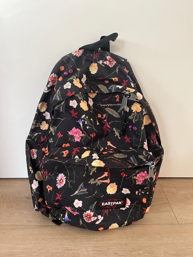 Eastpak Padded Pak’R rugzak - Ideaal voor school of werk, Gebruikt, 25 tot 40 cm, Ophalen of Verzenden, Waterdicht