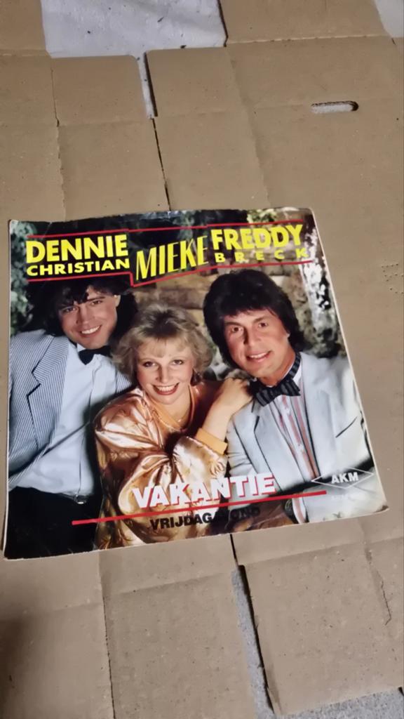 Dennie Christian, Mieke & Freddy Breck - Vakantie single, 1 single, Ophalen of Verzenden, Gebruikt, Nederlandstalig