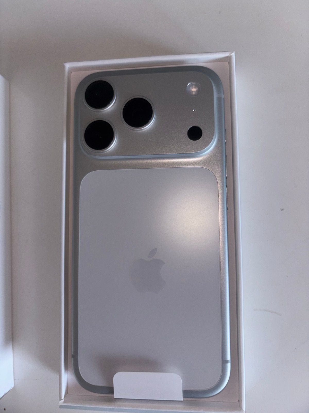 Nieuwe Apple iPhone 17 Pro 512GB Zilver - ongebruikt, 512 GB, Overige modellen, Nieuw, Ophalen of Verzenden
