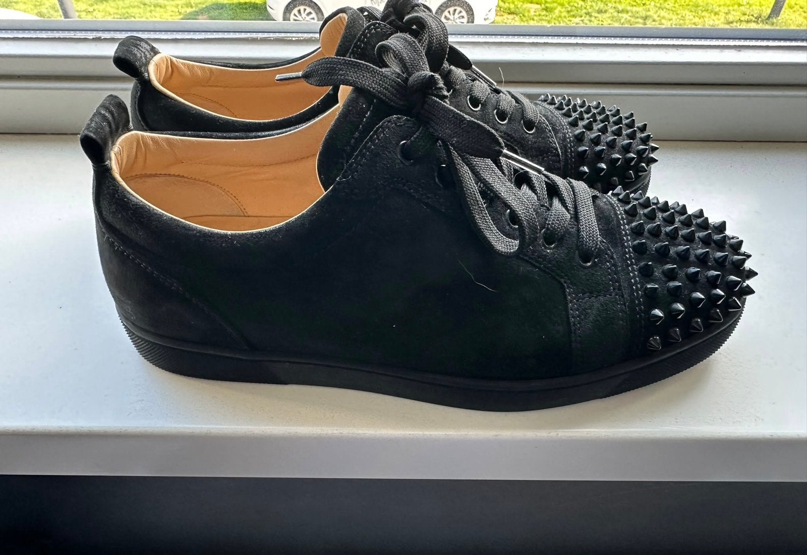 Louboutin schoenen, Ophalen, Zwart, Sneakers of Gympen, Zo goed als nieuw