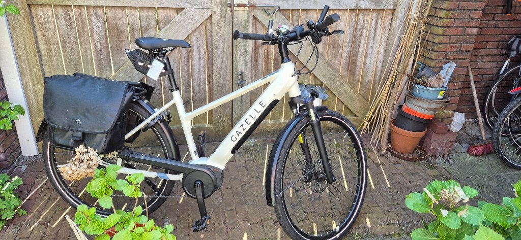 Gazelle electrische damesfiets Medeo HMB T10, Fietsen en Brommers, Elektrische fietsen, 47 tot 51 cm, Ophalen, Gebruikt, Gazelle