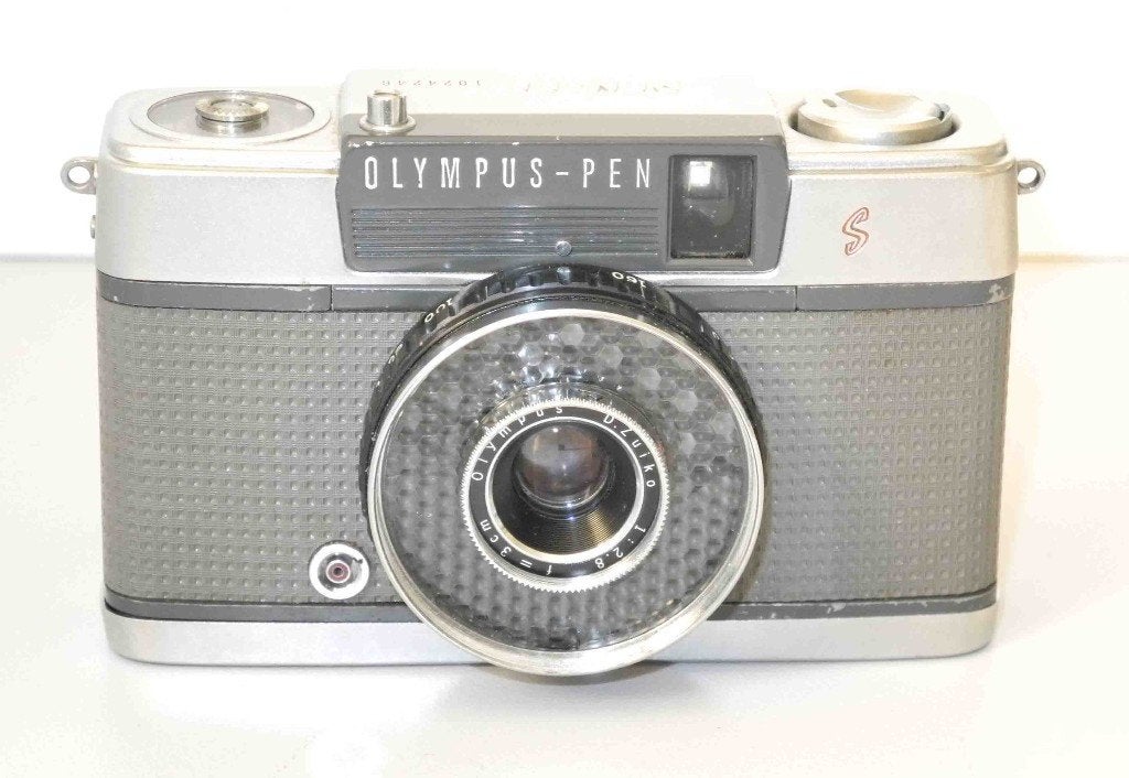Olympus Pen EE-S half klein beeld camera, Audio, Tv en Foto, Fotocamera's Analoog, Ophalen of Verzenden, Gebruikt, Compact, Olympus