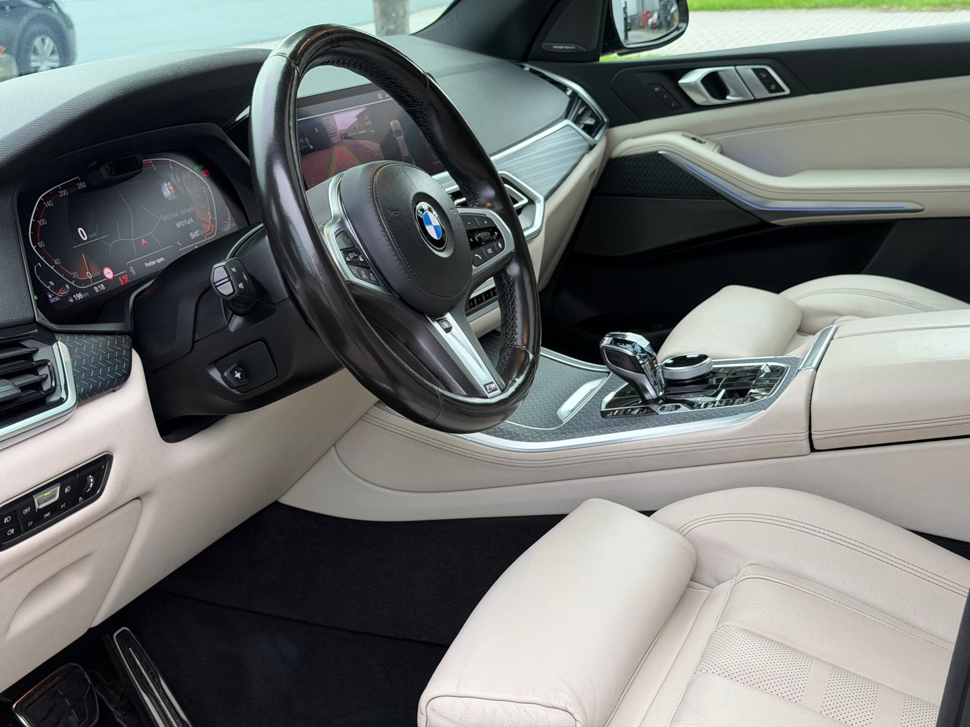 BMW X5 XDrive30d High Executive | HUD | Pano | HK | M-sport, Auto's, Automaat, Gebruikt, 2993 cc, 255 €/maand