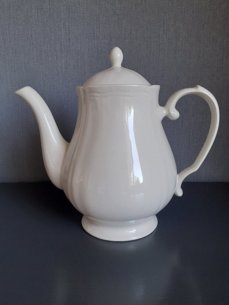 Prachtig porseleinen theepot, merk Henry Bassinger, NIEUW!, Huis en Inrichting, Overige merken, Klassiek, Nieuw, Ophalen of Verzenden
