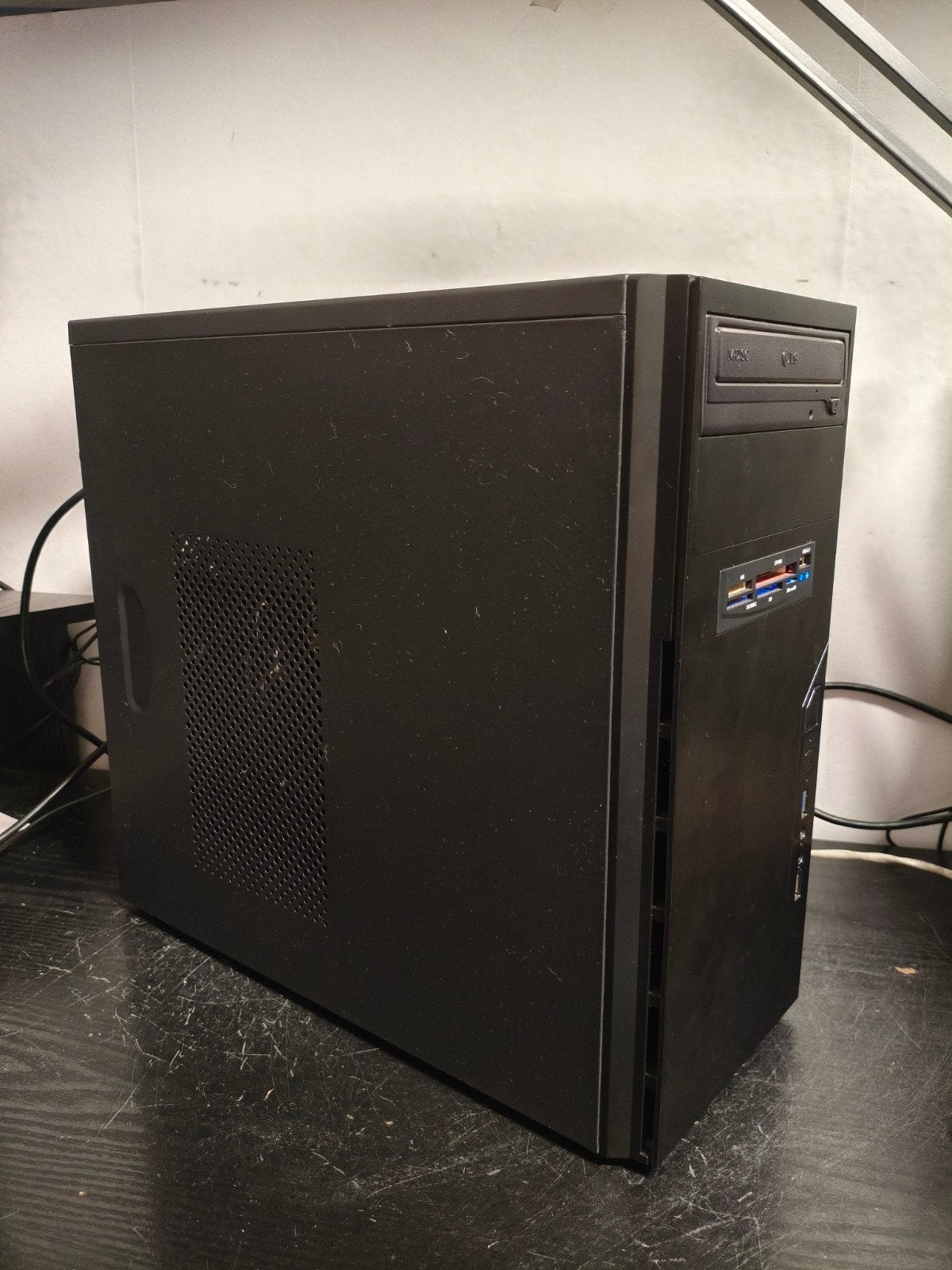 PC met Ryzen 5 5600GT, ASRock A520, 16GB RAM, 512GB SSD, Ophalen, Gebruikt, 512GB SSD, 8 GB