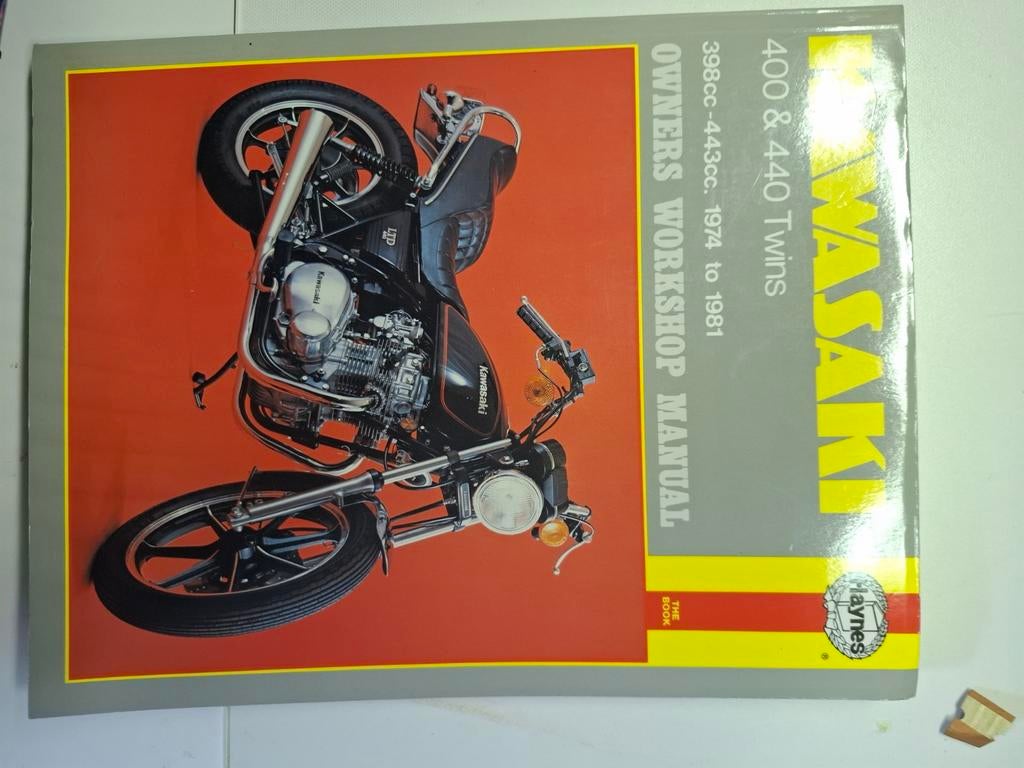 Kawasaki 400 & 440 Twins Owners Workshop Manual, Ophalen of Verzenden
