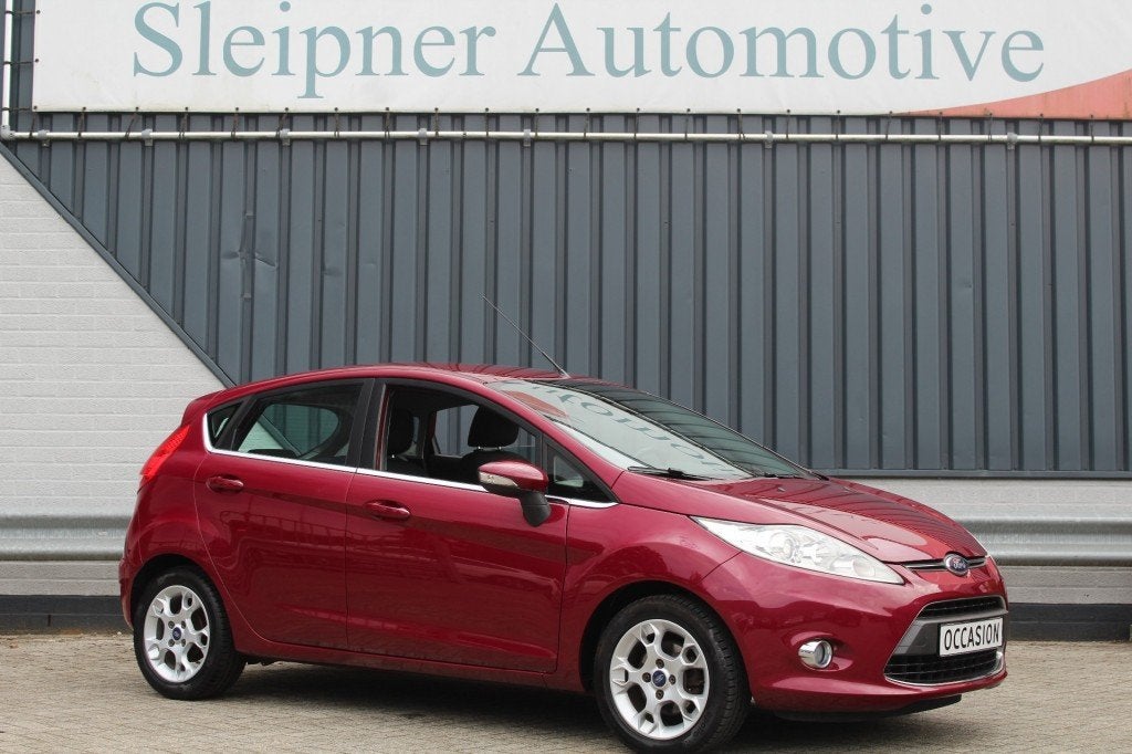 Ford FIESTA 1.4 TITANIUM / AIRCO / 5 DEURS, Auto's, Achterwielaandrijving, Gebruikt, 14 km/l, Bedrijf