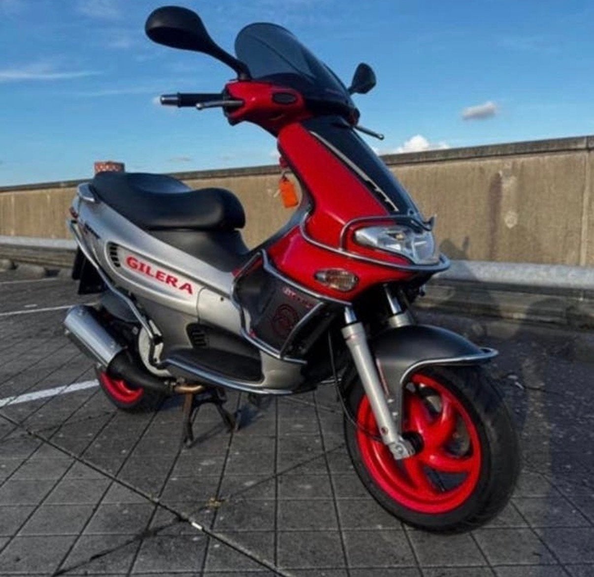 Gilera Runner 50cc Beugelset Sierbeugels, Fietsen en Brommers, Ophalen of Verzenden, Zo goed als nieuw, Overige typen, Overige merken