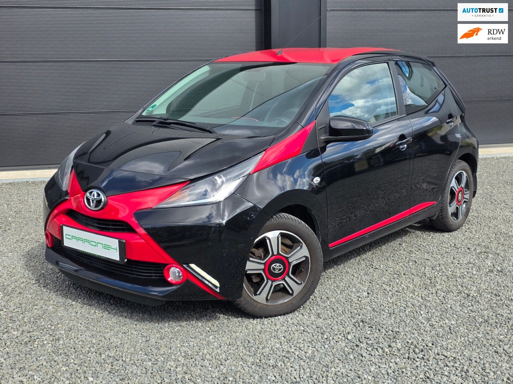 Toyota Aygo 1.0 VVT-i x-clusiv | ECC | 1e Eig.|, Voorwielaandrijving, Euro 5, Stof, Gebruikt