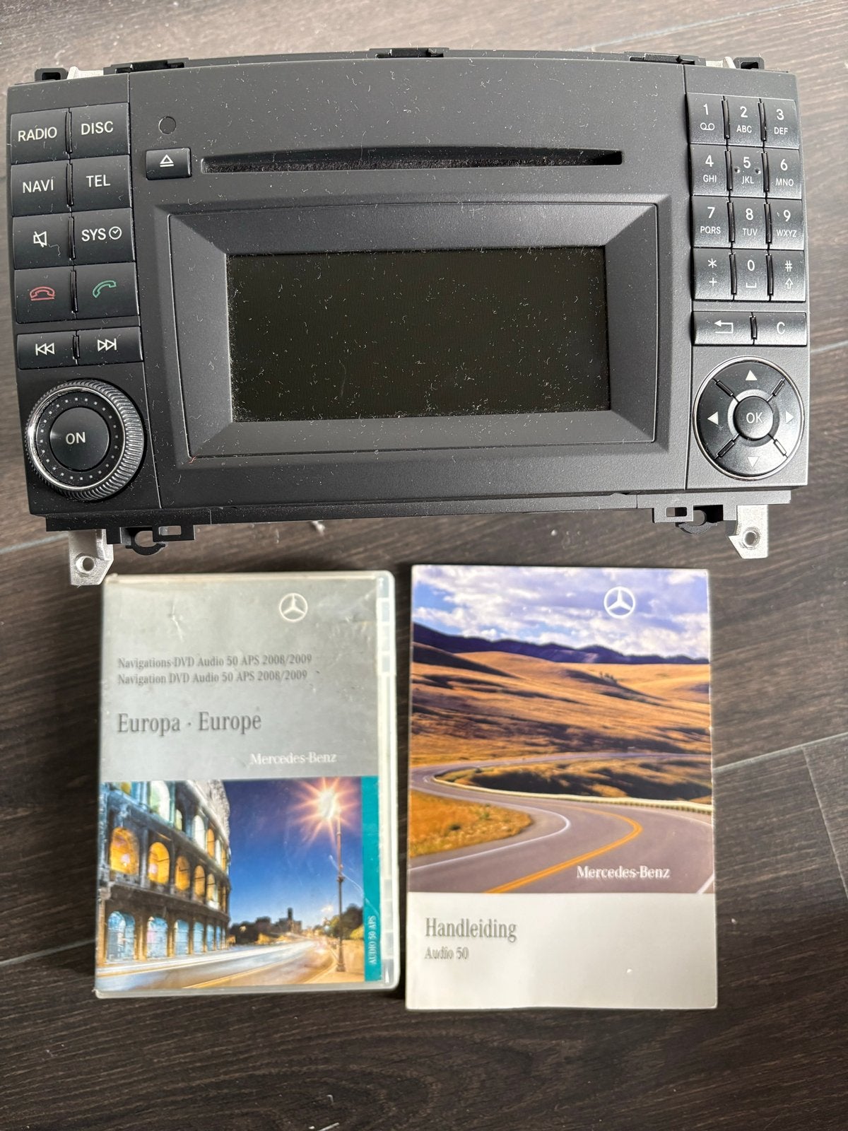 Mercedes-Benz Autoradio Navigatie BD0830 B-Klasse Vito, Ophalen of Verzenden, Gebruikt
