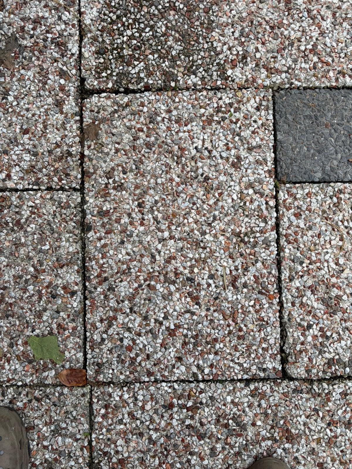 Gratis | Grind tegels | 60x40x4,5 | 30 stuks, Tuin en Terras, Ophalen, Zo goed als nieuw, Grind, Terrastegels