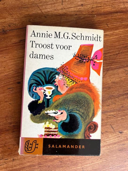 Annie M.G. Schmidt - Troost voor dames (Salamander), Boeken, Ophalen of Verzenden, Gelezen, Nederland