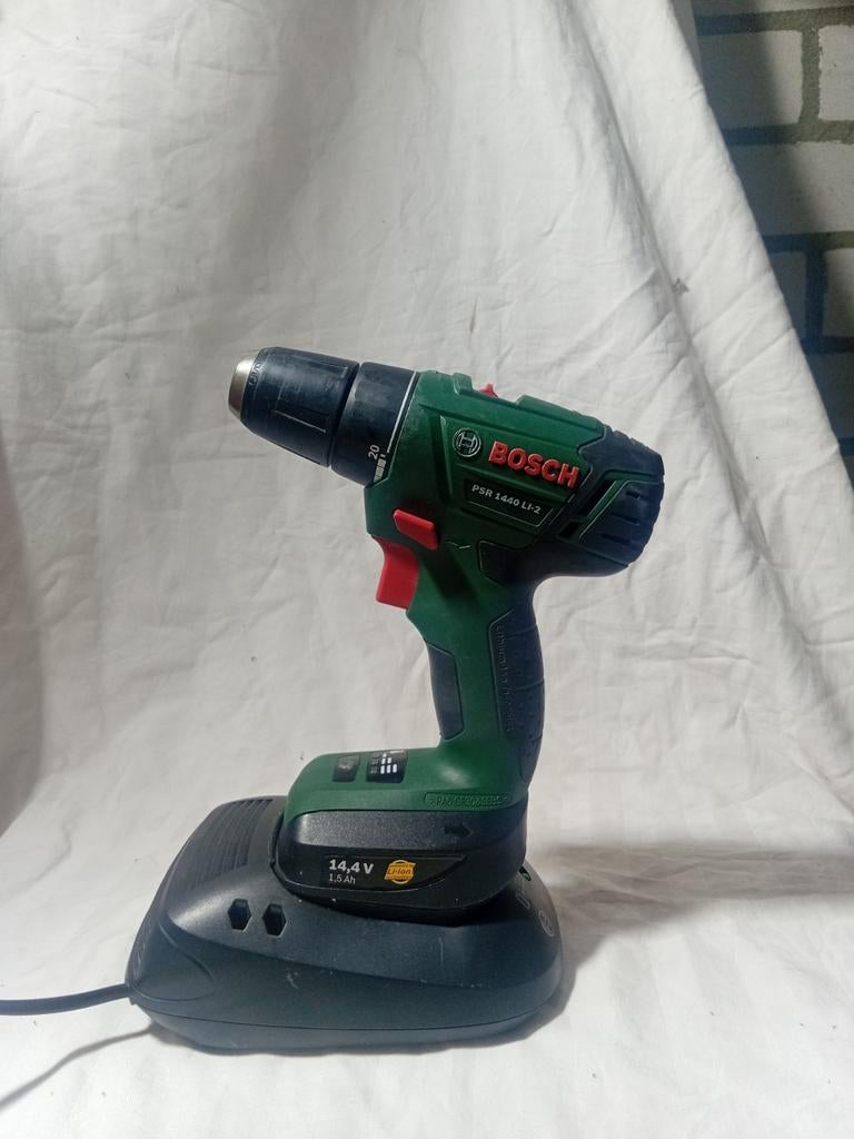 Bosch PSR 1440 LI-2 Accuboormachine met lader, Ophalen of Verzenden