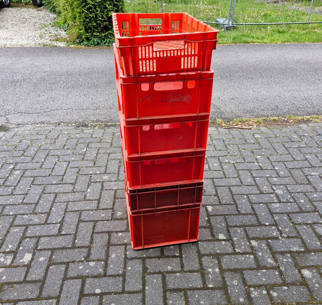 Stapelkratten, Doos, 100 cm of meer, 60 cm of meer, Minder dan 35 cm