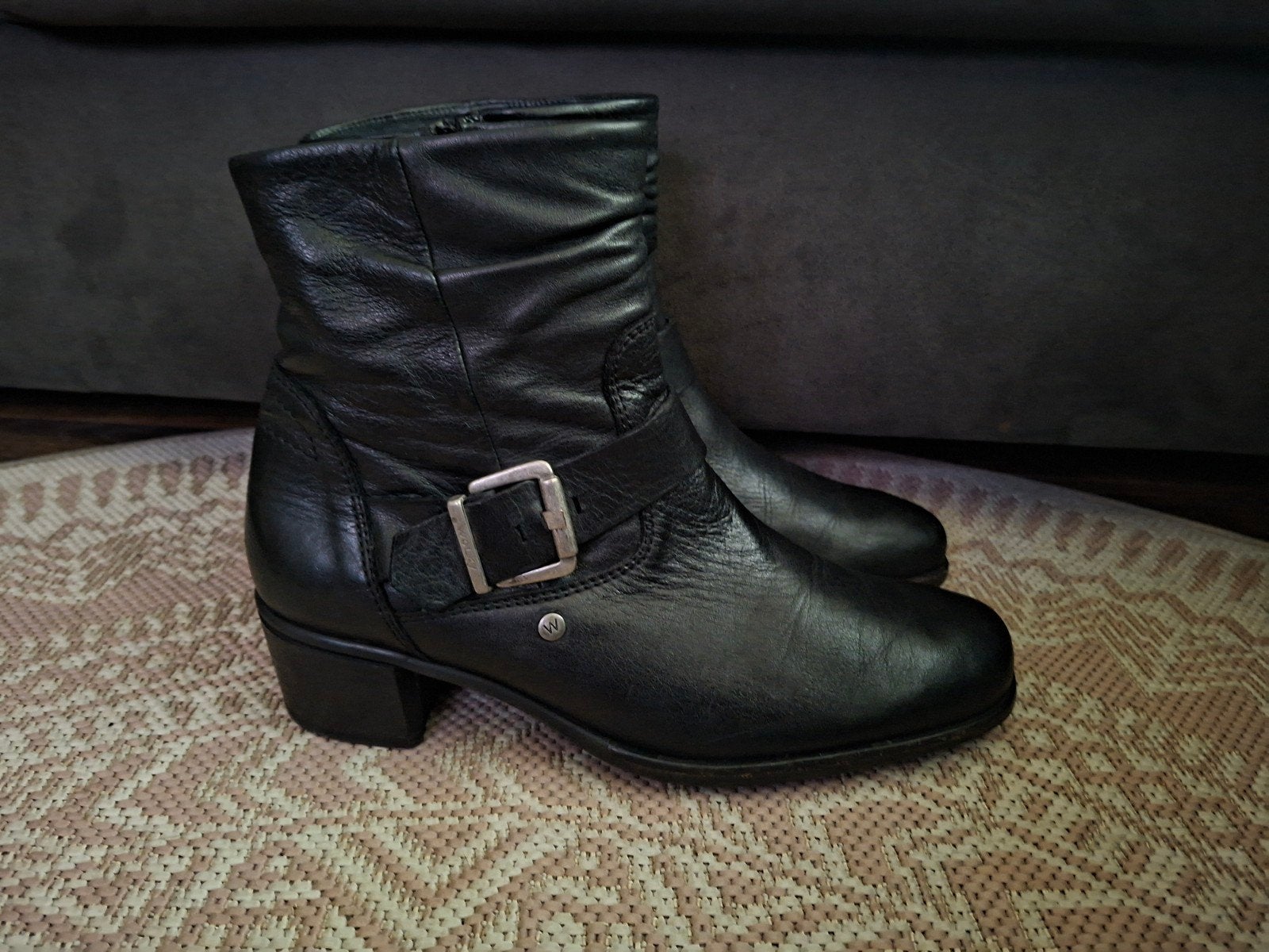 Wolky Maat 41, Kleding | Dames, Zwart, Lage of Enkellaarzen, Ophalen of Verzenden, Zo goed als nieuw