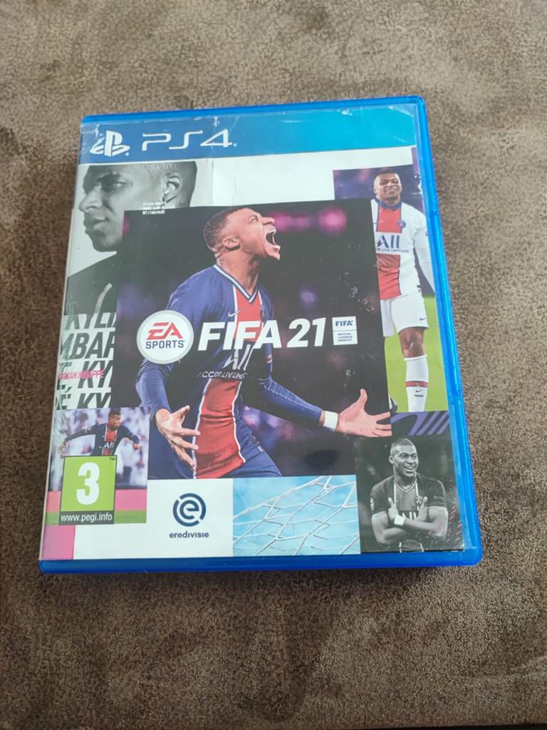 Fifa 21 PlayStation 4, Ophalen, Zo goed als nieuw, Sport, 3 spelers of meer