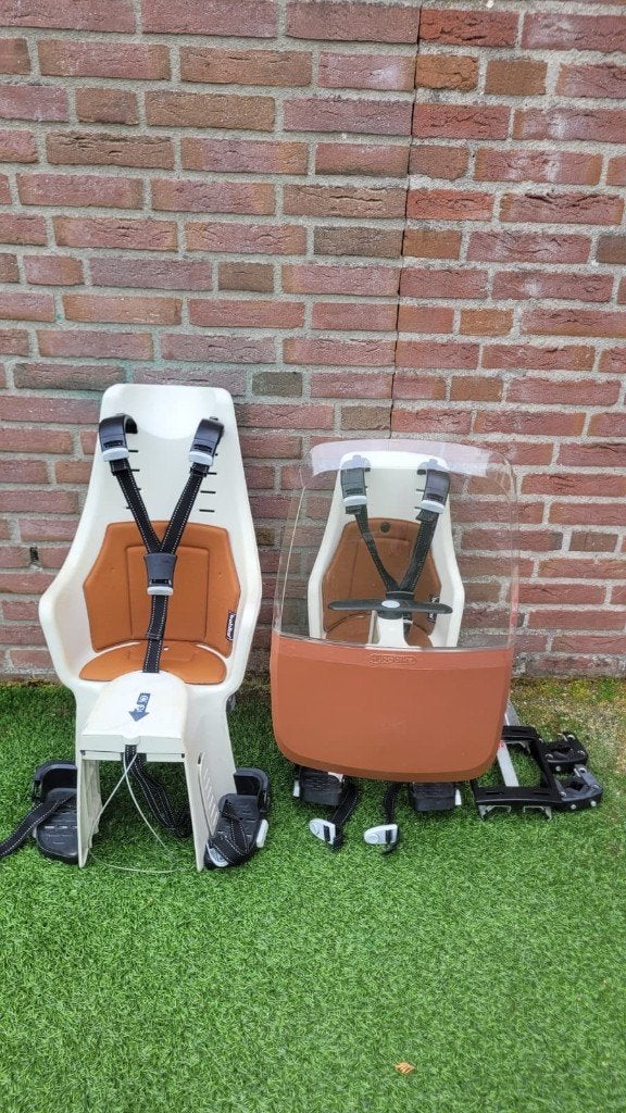 Bobike mini + maxi exclusive fietsstoeltjes Cinnamon Brown, Ophalen, Gebruikt, Bobike, Voetsteuntjes