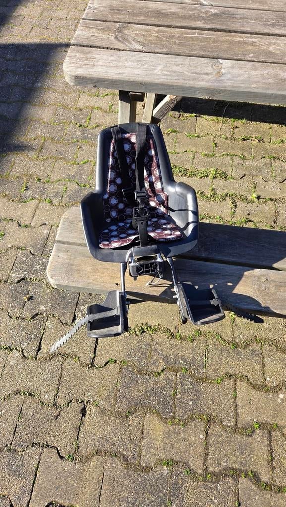 Te Koop Bobike fietsstoel incl adapter, Ophalen, Bobike, Gebruikt, Voetsteuntjes