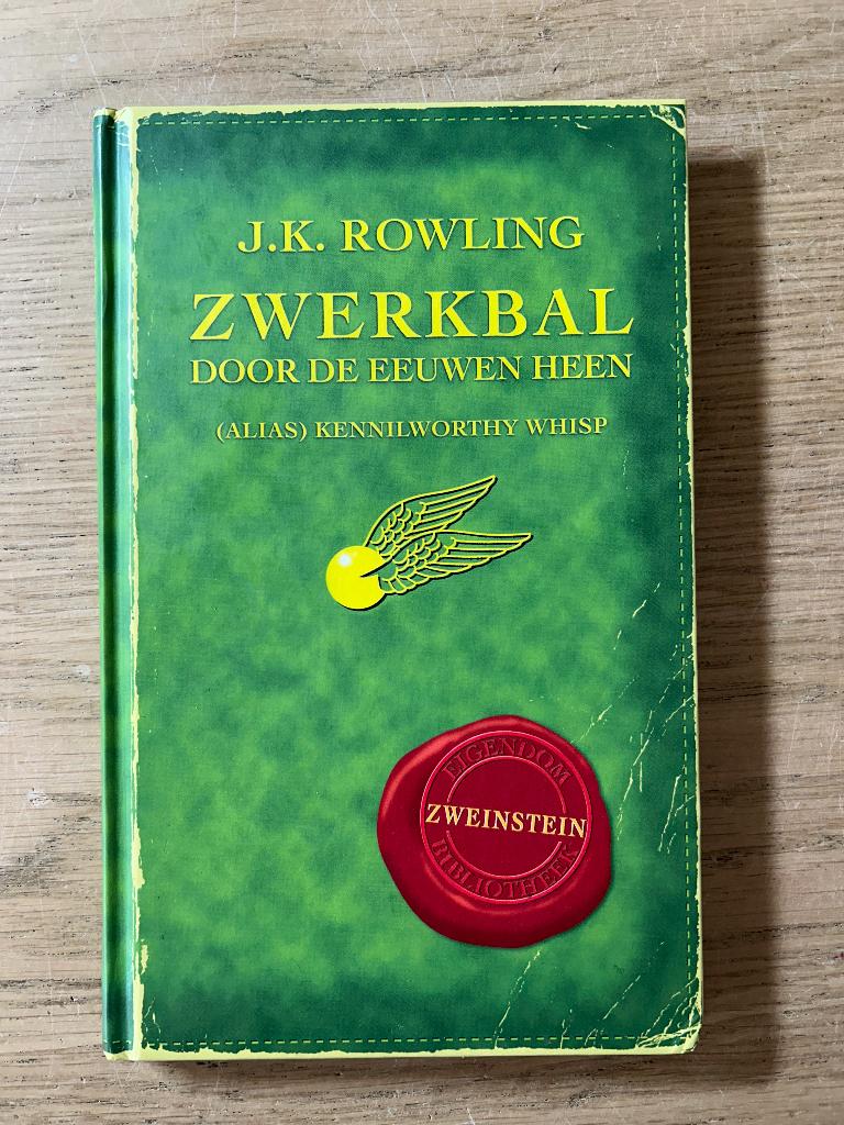 Zwerkbal door de Eeuwen heen | Harry Potter, Verzamelen, Ophalen of Verzenden, Zo goed als nieuw, Boek of Poster