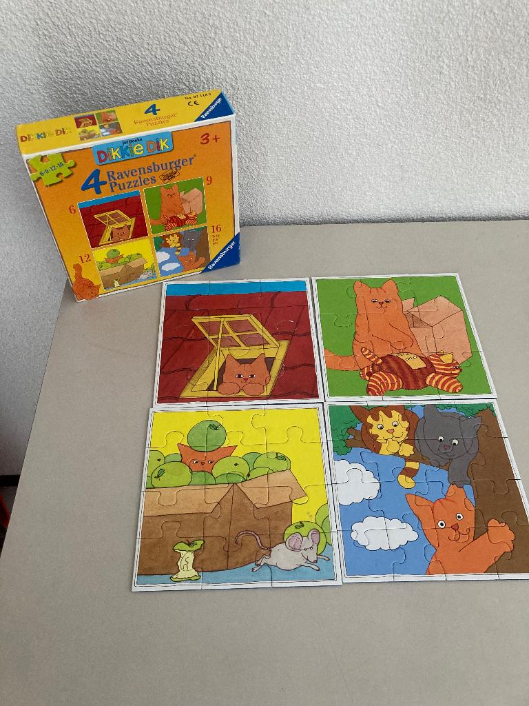 4 Ravensburger Dikkie Dik puzzels, Kinderen en Baby's, Speelgoed | Kinderpuzzels, Ophalen of Verzenden, 10 tot 50 stukjes, Zo goed als nieuw