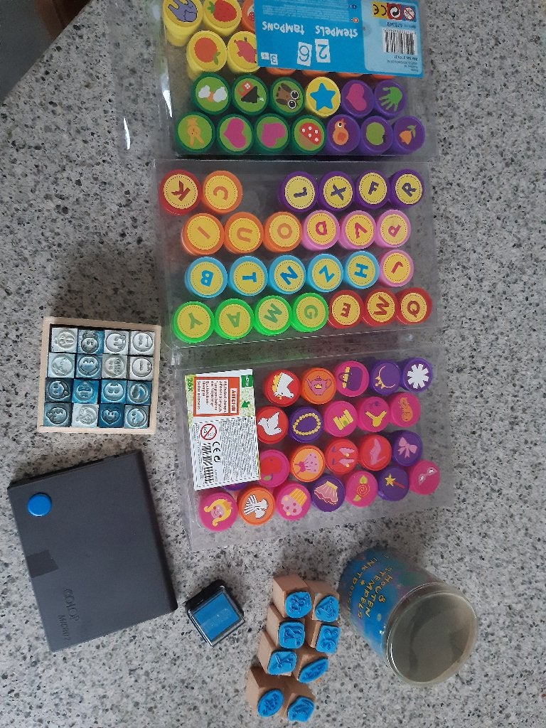 STEMPELSETS  + STEMPELKUSSEN, Hobby en Vrije tijd, Stempelen, Ophalen of Verzenden, Gebruikt, Clearstamp