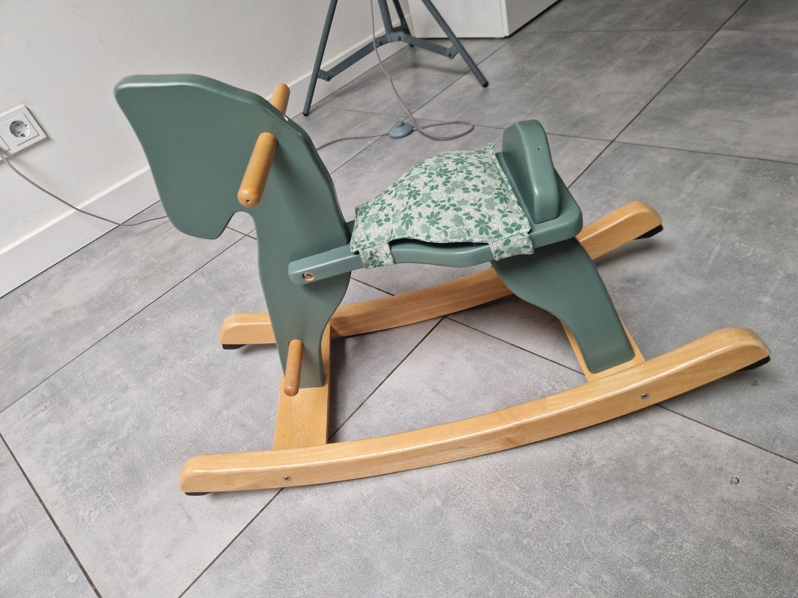 Houten schommelpaard met stoffen zitting, Ophalen, Nieuw, Overige typen