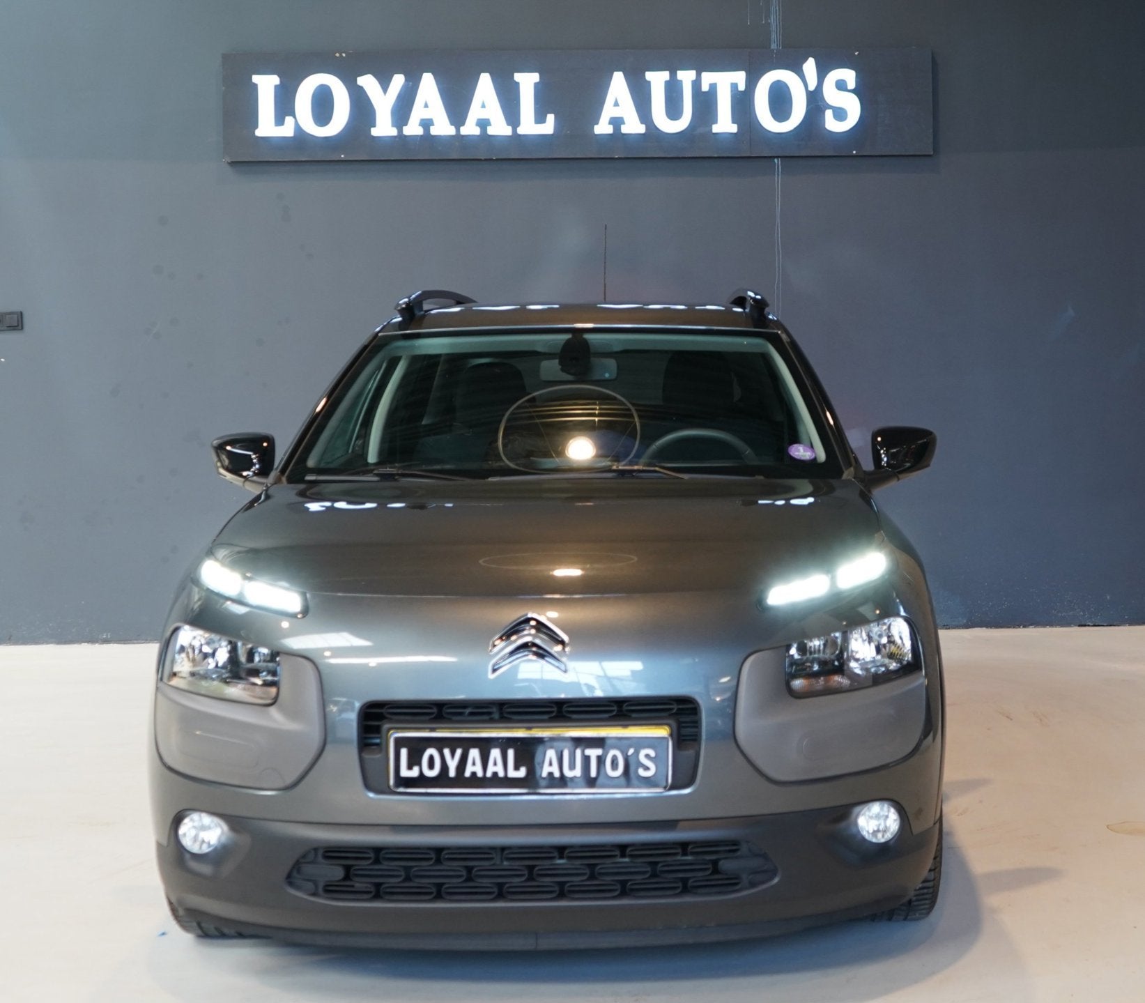 Citroen C4 Cactus 1.2 e-VTi Shine | 1E EIG | AUT | NAVI | AI, Auto's, Stof, 82 pk, 23 km/l, Origineel Nederlands