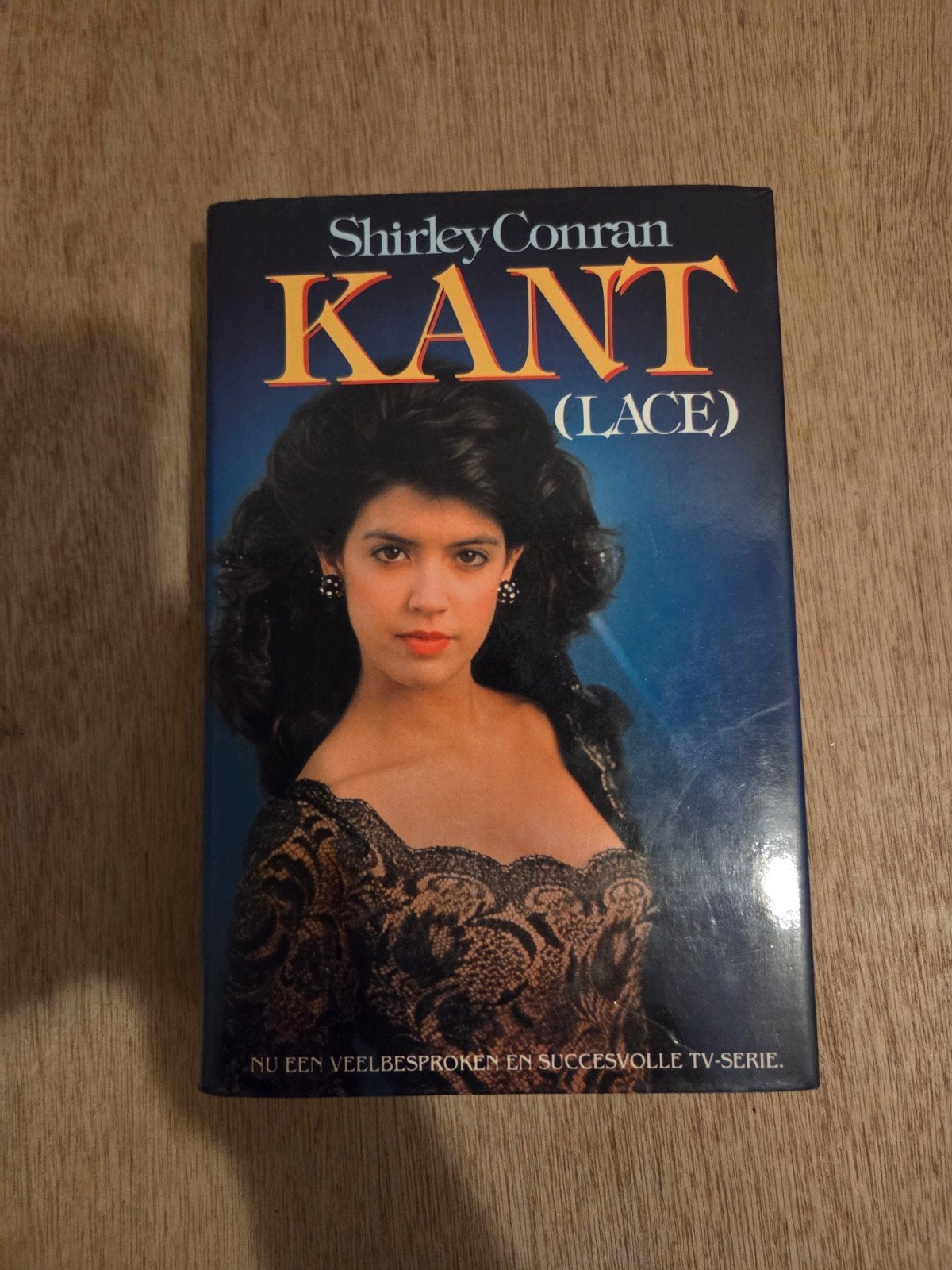 Shirley Conran - Kant, Ophalen of Verzenden, Gelezen, Shirley Conran
