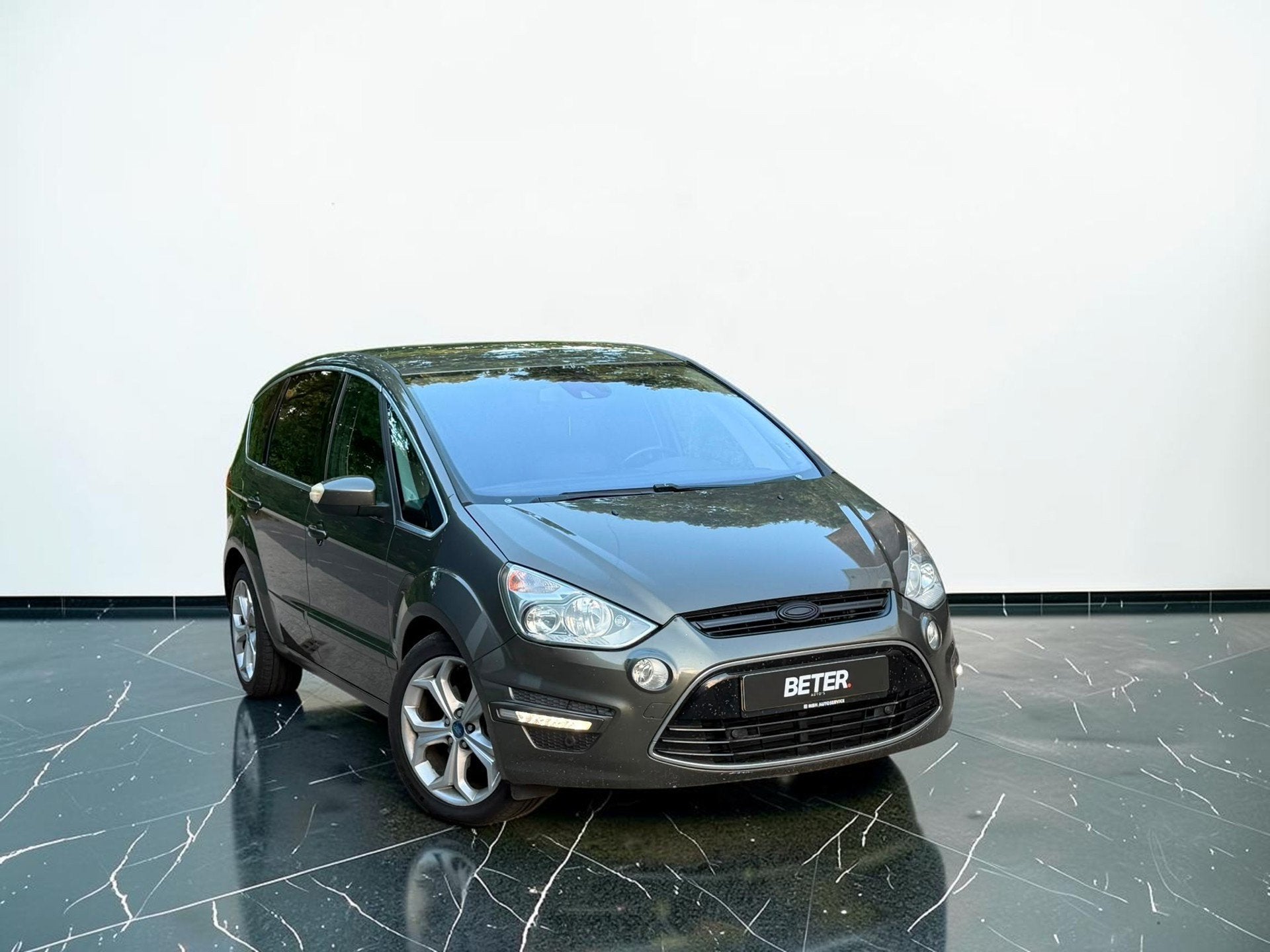Ford S-Max 2.0 TDCi Titanium 7p. Lane assist| keyless| start, Auto's, Ford, Euro 5, Zwart, 1589 kg, 7 stoelen