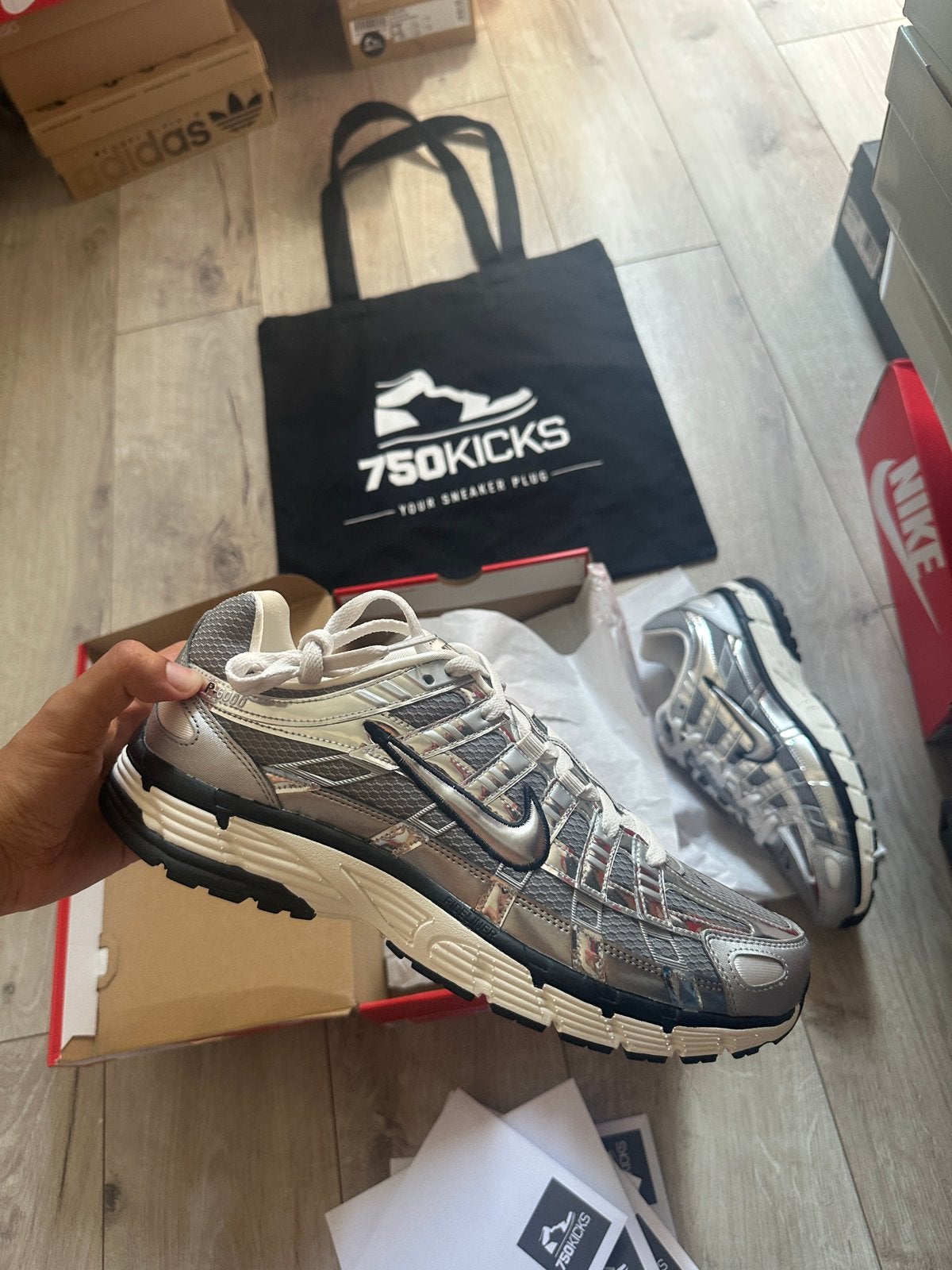 Nike P-6000 Metallic Silver CN0149-001 Maat EU45,5 45.5, Kleding | Heren, Schoenen, Overige kleuren, Nieuw, Ophalen of Verzenden