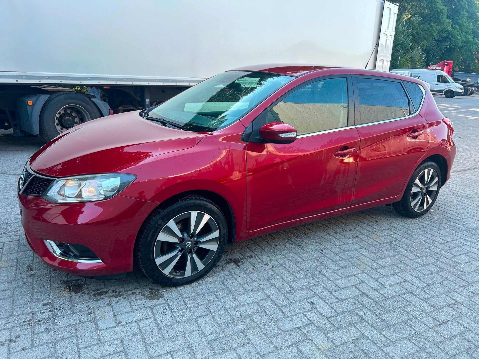 Nissan Pulsar 1.2 DIG-T N-Connecta Clima Navi, Auto's, Stof, Gebruikt, 4 cilinders, 1165 kg