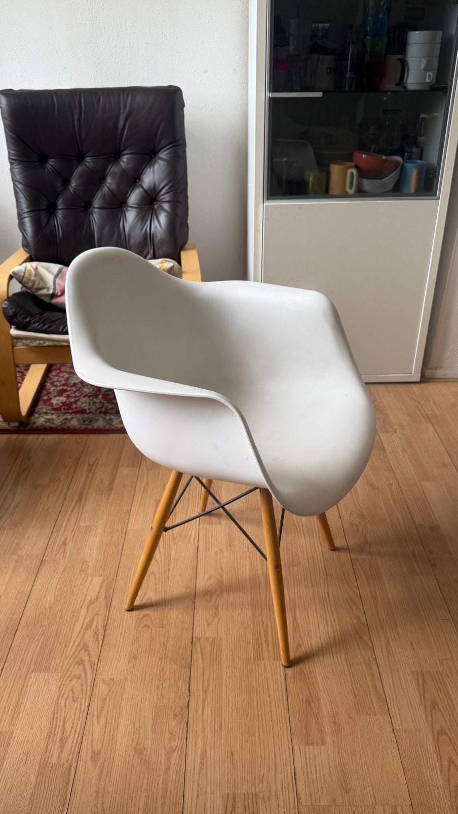 Designer chairs x 6 - white, Huis en Inrichting, Stoelen, Ophalen, Zo goed als nieuw, Wit, Vijf, Zes of meer stoelen