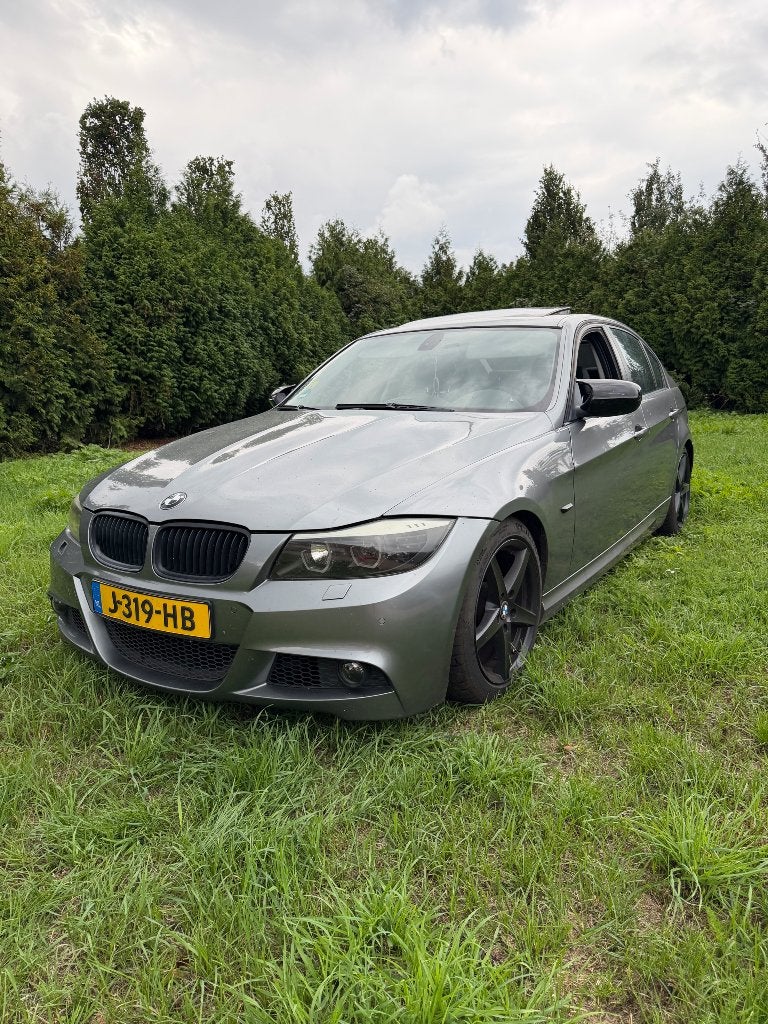 BMW 2008 Grijs, Auto's, BMW, 1345 kg, Achterwielaandrijving, 1995 cc, Zwart