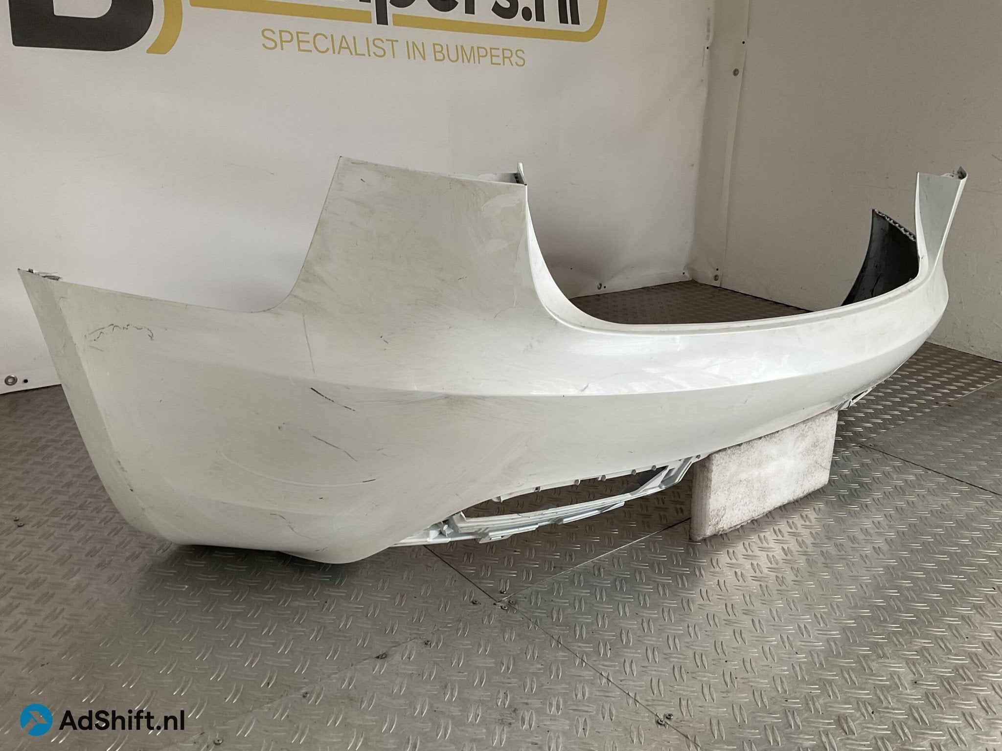 Bumper Tesla Model 3 Facelift 1582570-01-A Achterbumper F6-1, Bumper