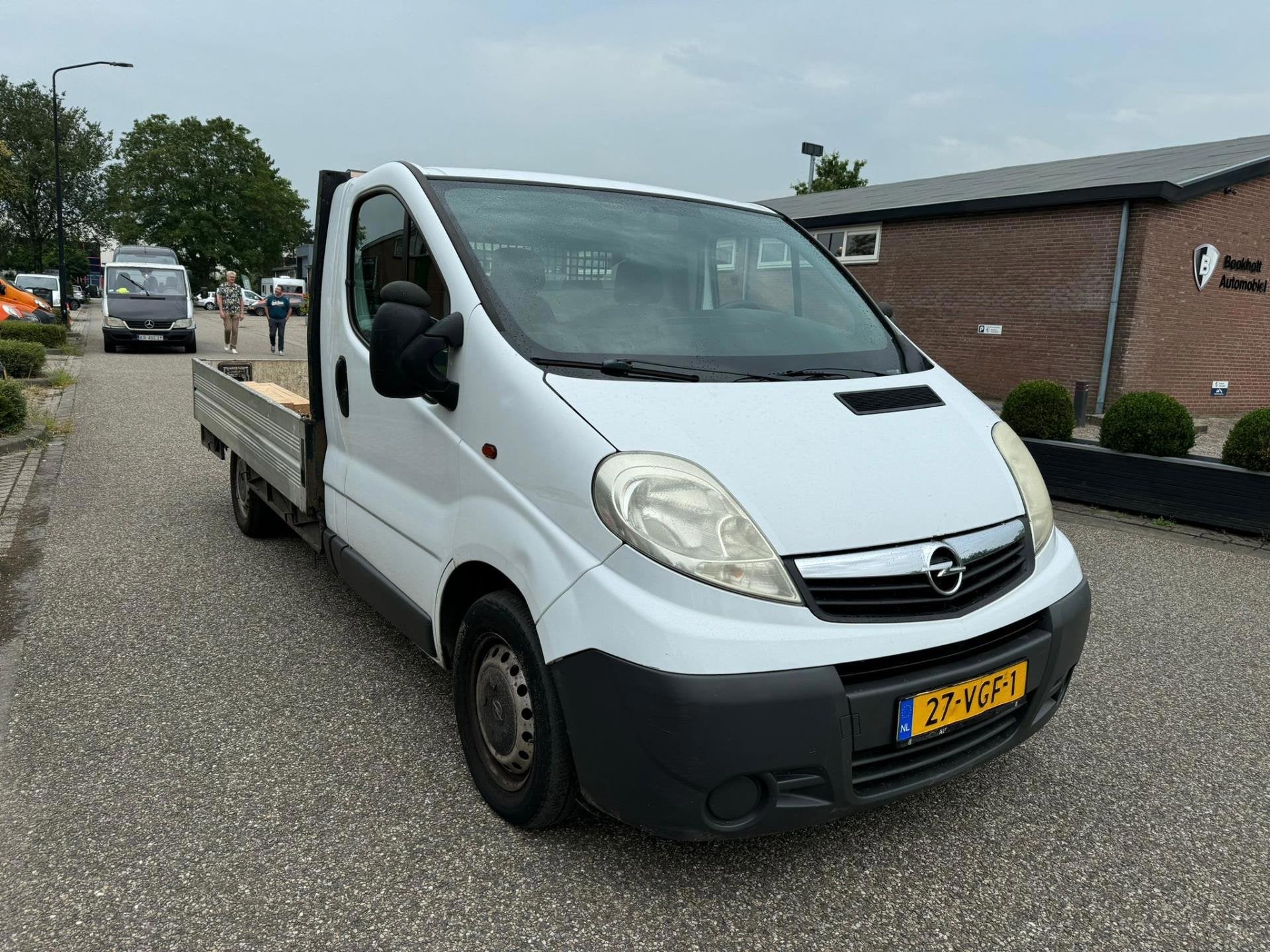 Opel Vivaro 2.0 CDTI L2H1, Voorwielaandrijving, Metallic lak, Wit, Origineel Nederlands