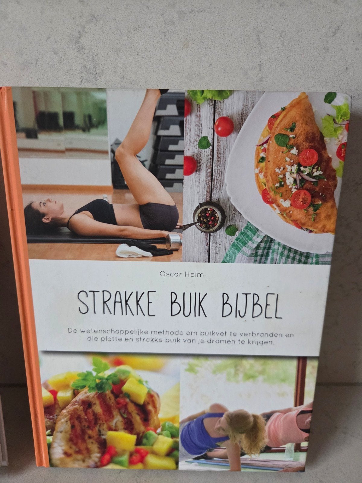 2x Oscar Helm - Afslank Receptenbijbel + Strakke buik bijbel, Boeken, Gezondheid, Dieet en Voeding, Ophalen of Verzenden, Zo goed als nieuw