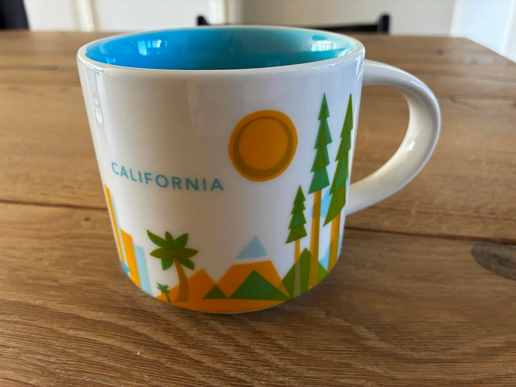 Starbucks You Are Here Collection California mok, Huis en Inrichting, Keuken | Servies, Keramiek, Ophalen of Verzenden, Zo goed als nieuw