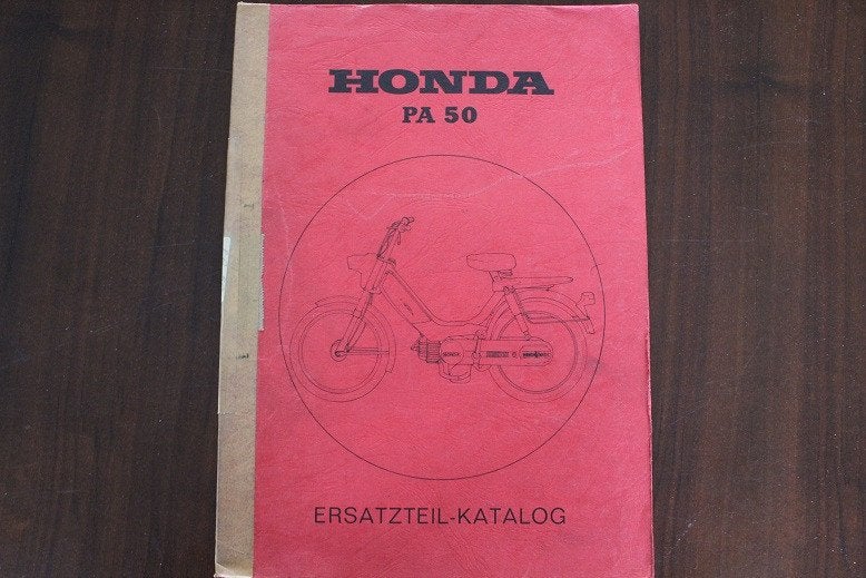 HONDA PA50 ersatzteil katalog V-matic onderdelen boek, Fietsen en Brommers, Ophalen of Verzenden, Gebruikt