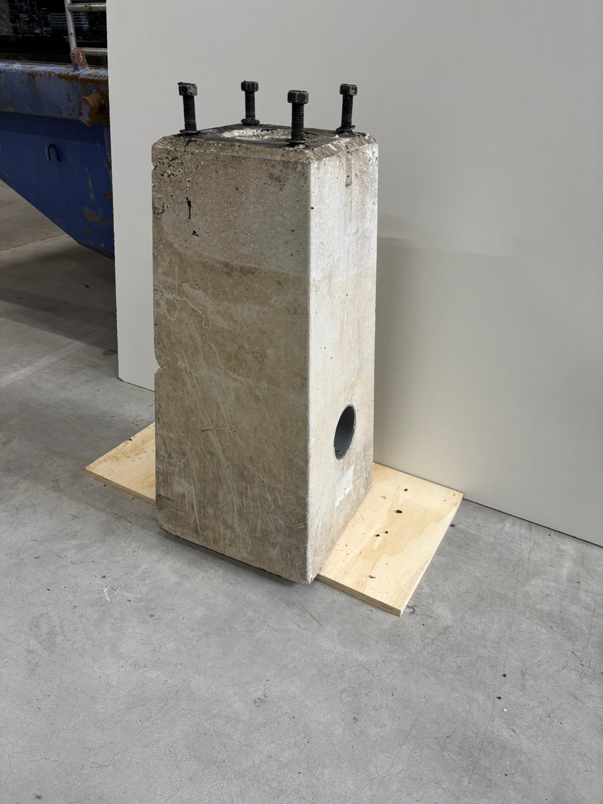 Zware Beton poeren 5stuks, Ophalen of Verzenden