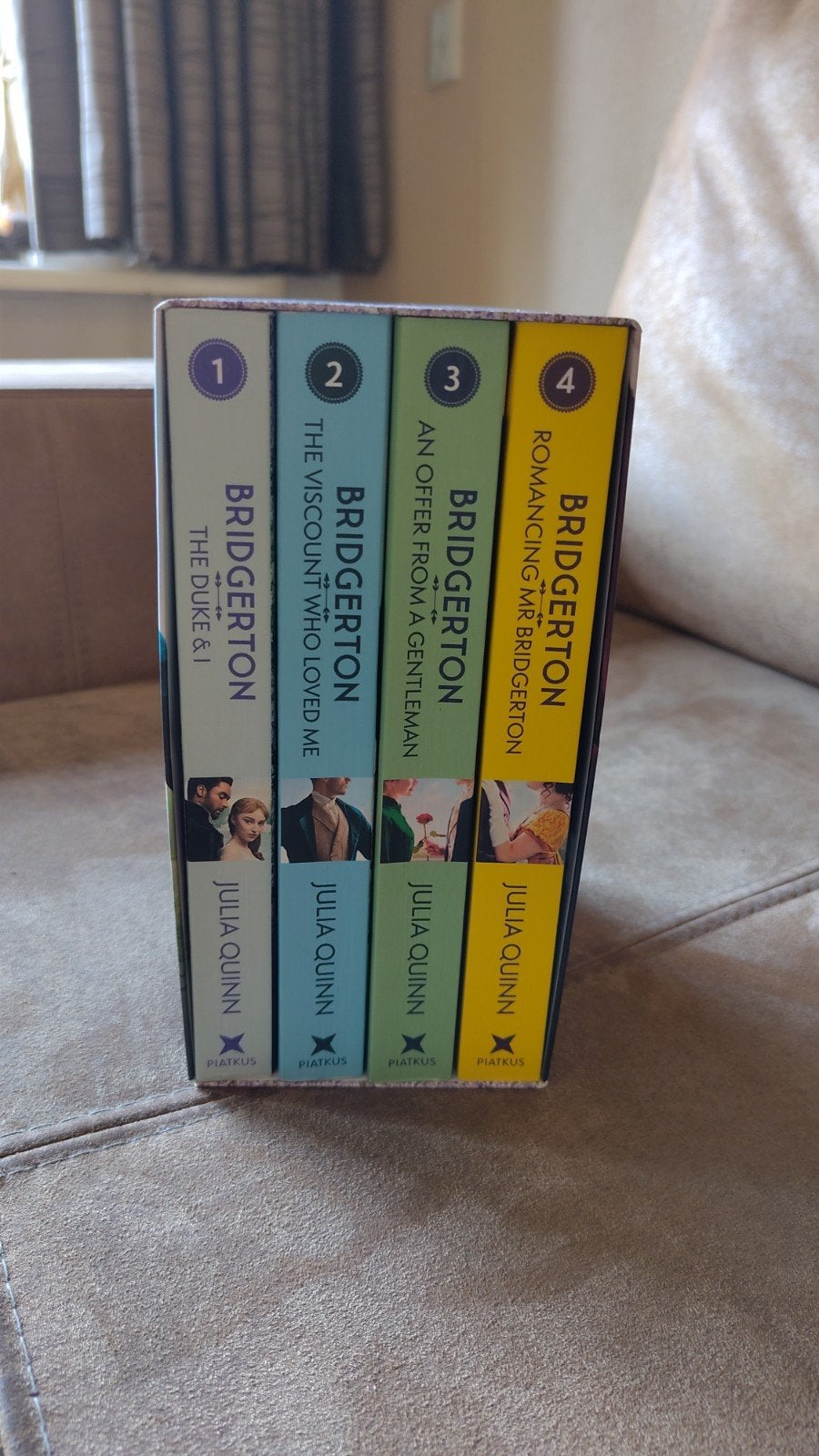 Bridgerton collection boeken 1 t/m 4 - Engels, Ophalen of Verzenden, Gelezen, Julia Quinn