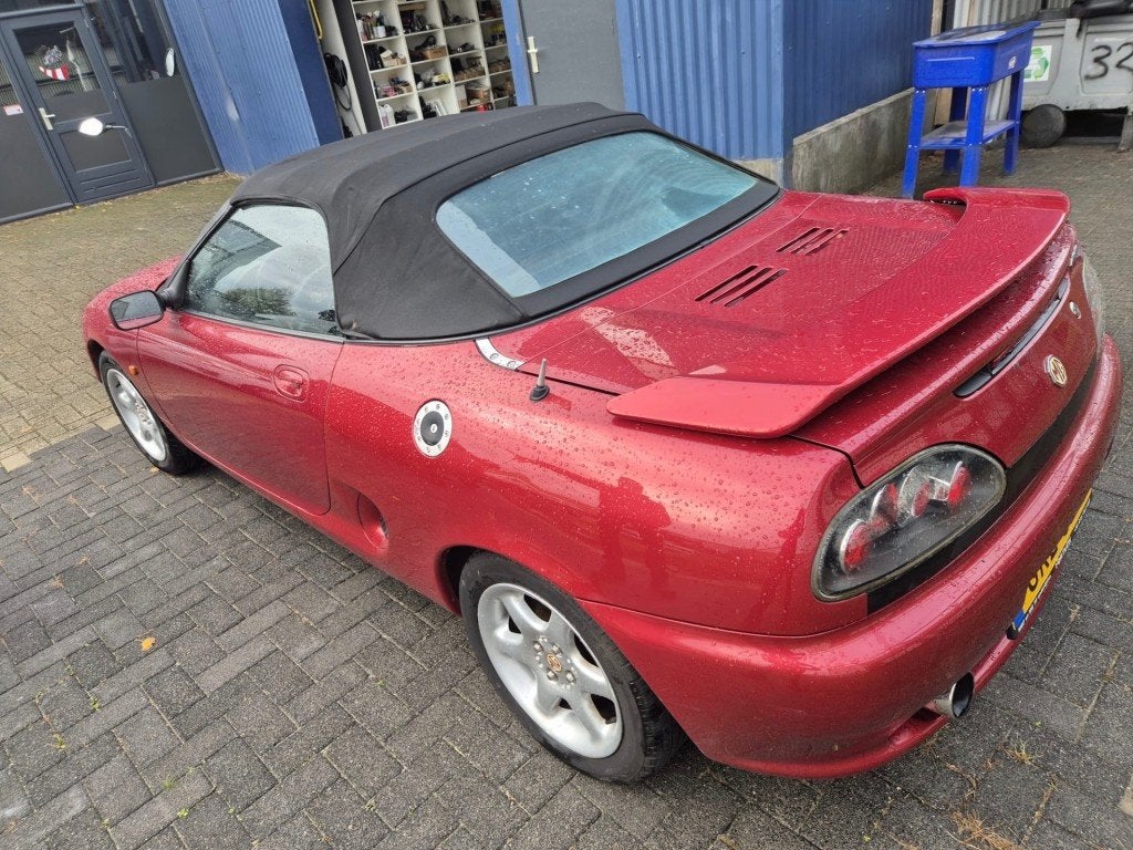 Mg F 1.8i - Nieuwe Koppeling - D riem is V.v !!!, Auto's, Euro 2, Gebruikt, 4 cilinders, Cabriolet