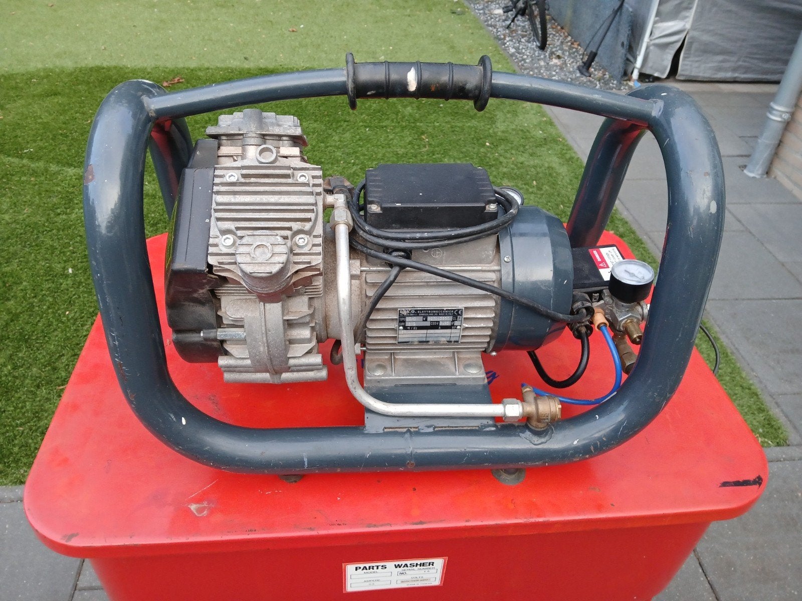 Contimac CM 240/10/5 W Olievrije Frame Compressor, Doe-het-zelf en Verbouw, Compressors, Ophalen, 6 tot 10 bar, 200 tot 400 liter/min